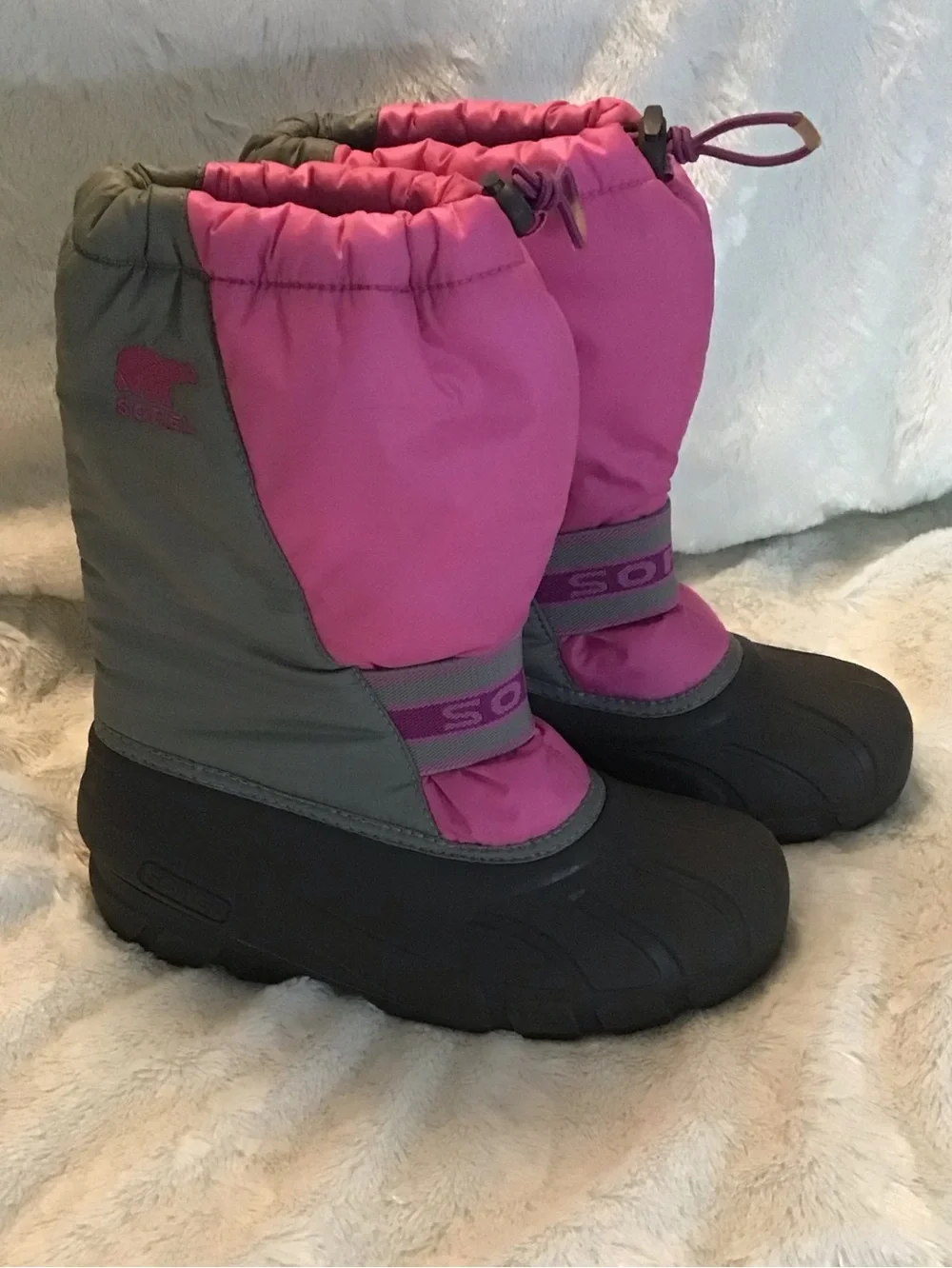Sorel Youth Girls Snow Boots. Pink and Gray, Insulated, Waterproof, Size 5.